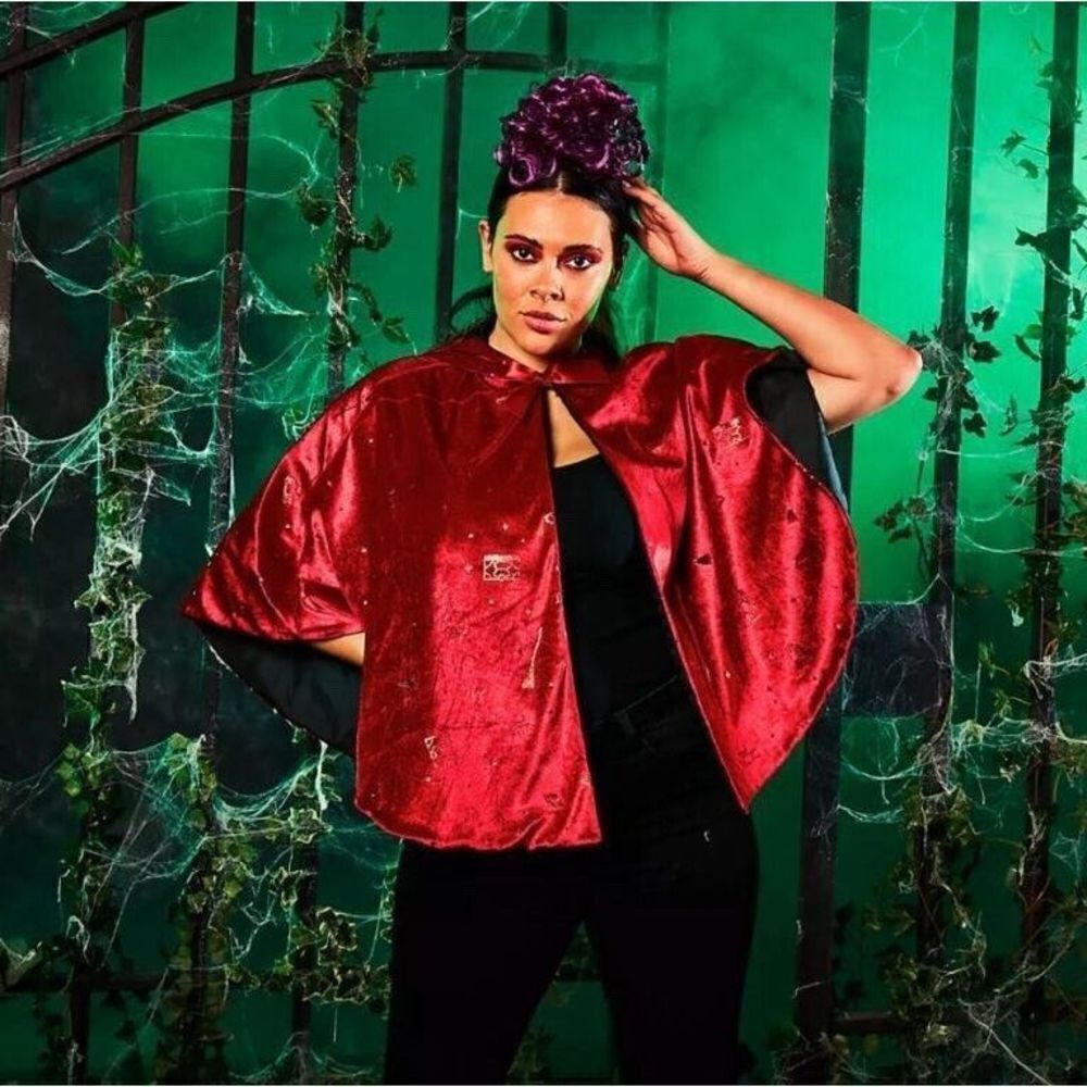 Disney Hocus Pocus MARY Sanderson Costume Accessory Set‎ Headpiece and Cape NEW - Picture 2 of 3